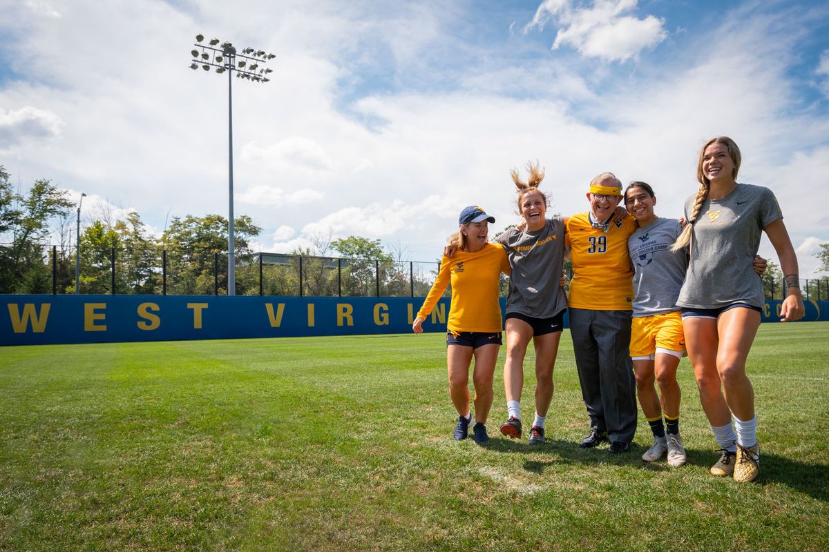 Backyard Brawl Returns to PNC Park - West Virginia University