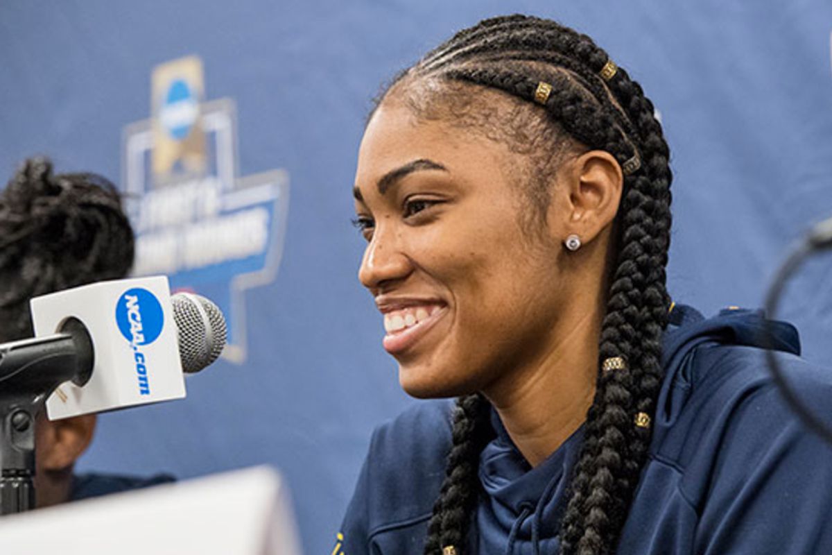 Members of WVU women's basketball team speak with the media during NCAA tournament.