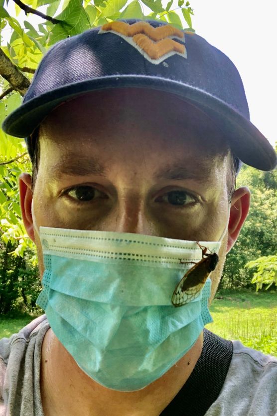 Matt Kasson takes selfie with Brood IX periodical cicada